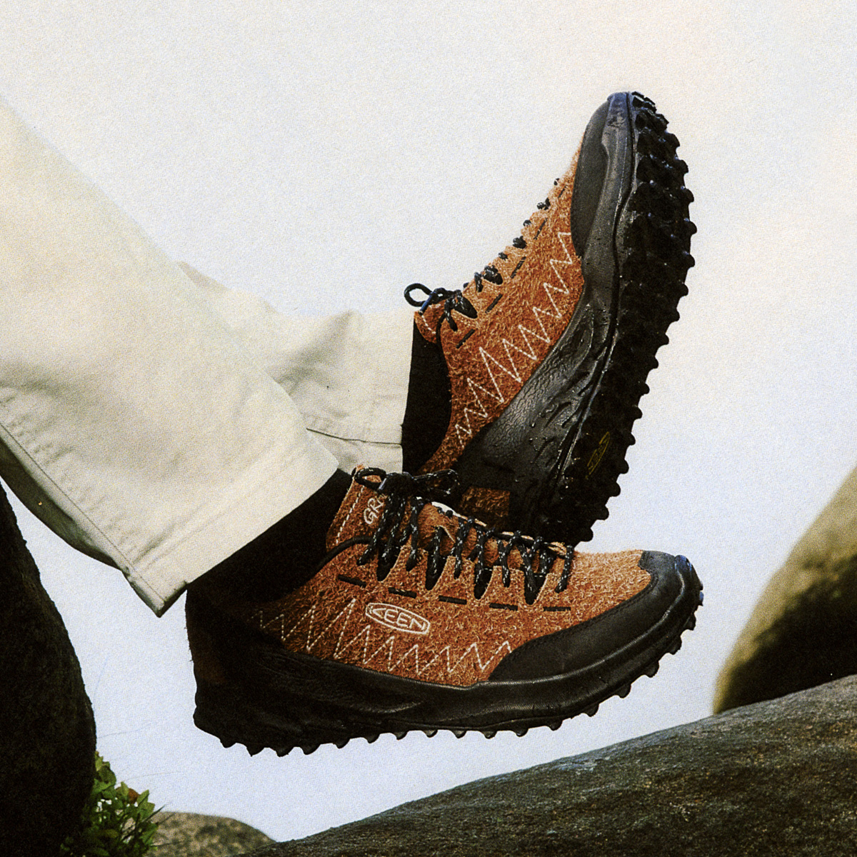 初コラボが実現！ キーンの名作シューズ「ジャスパー」、今度はなんと