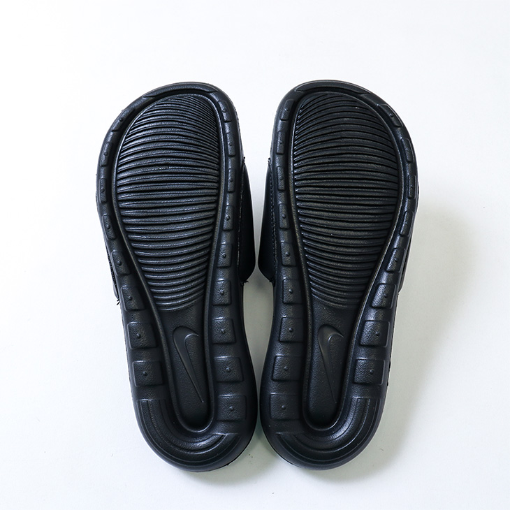 NIKE ビクトリー ワン スライド（URAWA REDS）/ブラック | 浦和レッズ