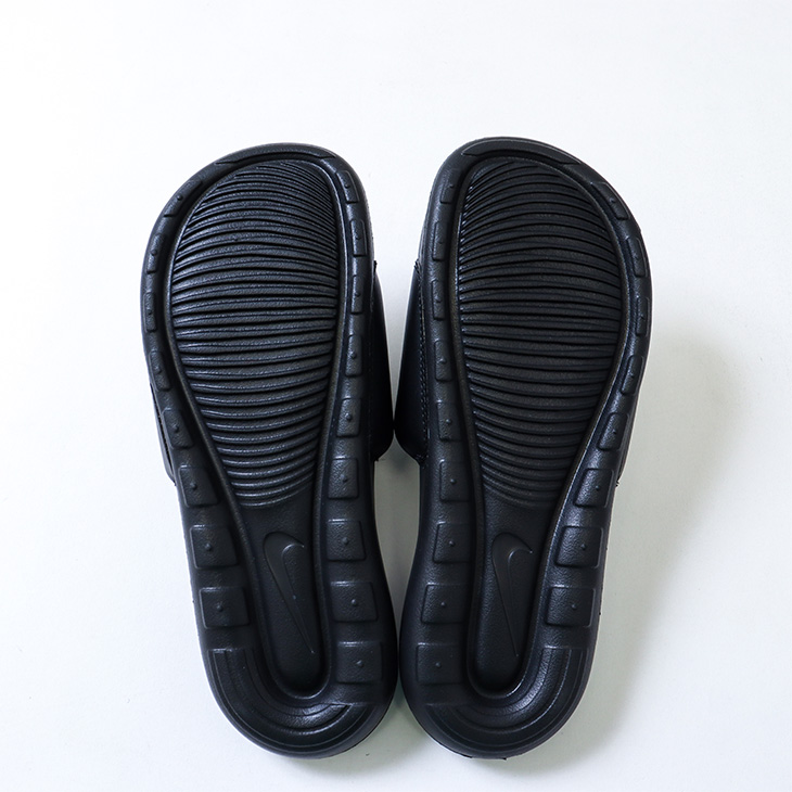NIKE ビクトリー ワン スライド（エンブレム）/ブラック | 浦和レッズ