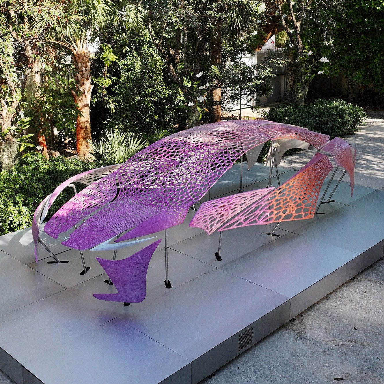 Crafting Plastics creates kinetic 3D-printed car from bioplastic
