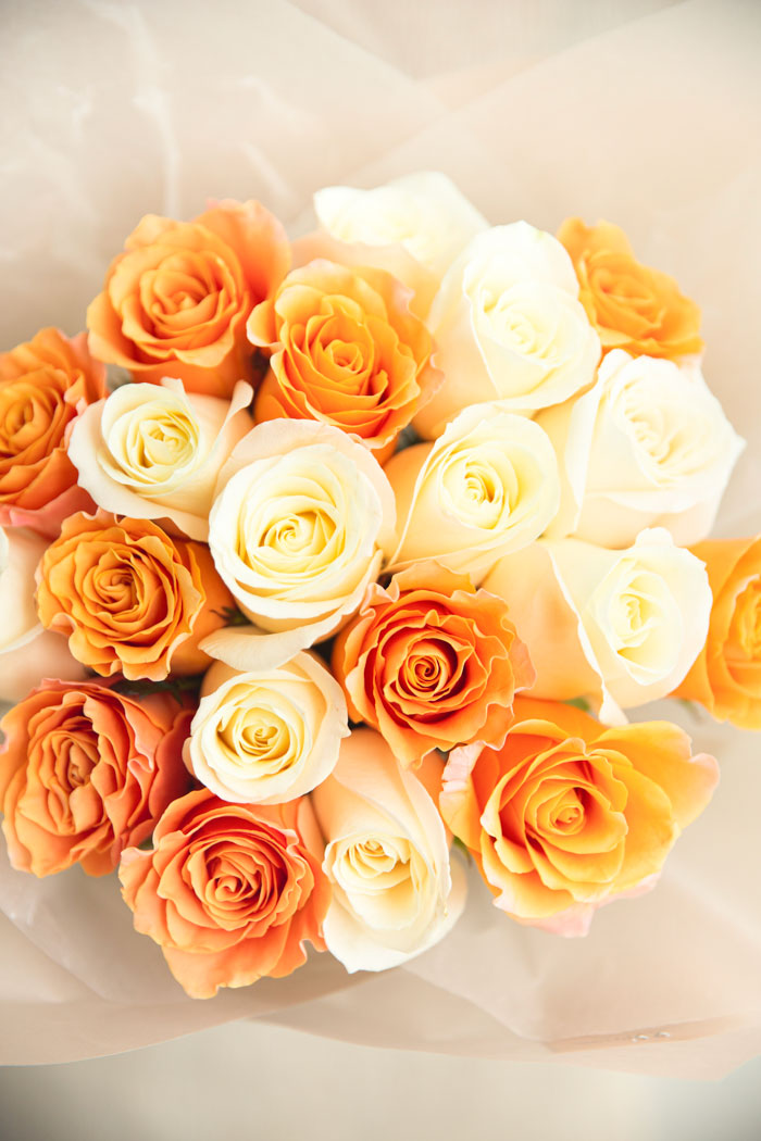 花束 ローズブーケ バラ 20本クロス #1400 size:80 ORN×WHT｜HanaPrime