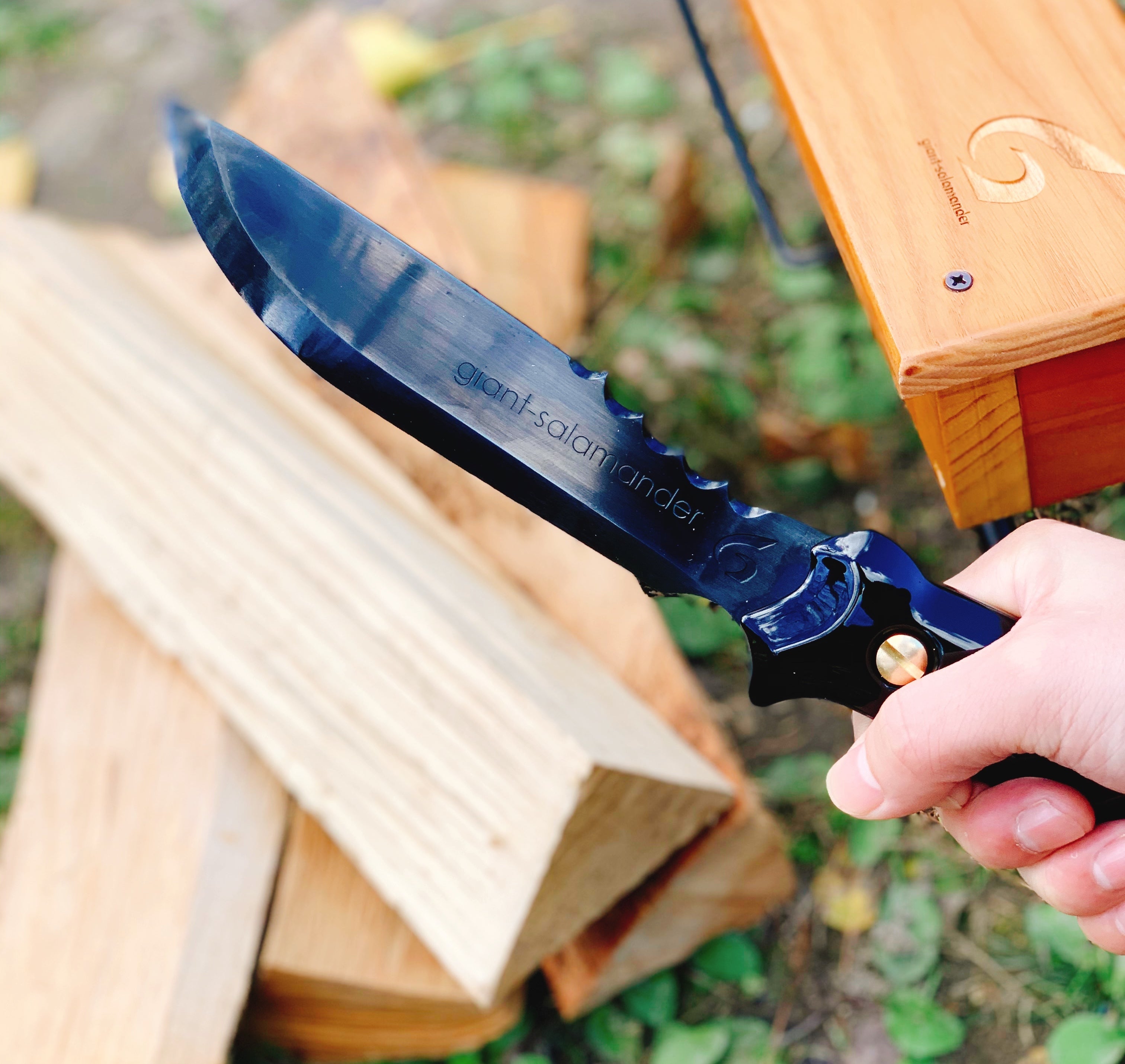 限定150本】関市の刀鍛冶がつくるアウトドアナイフ！24種から自分