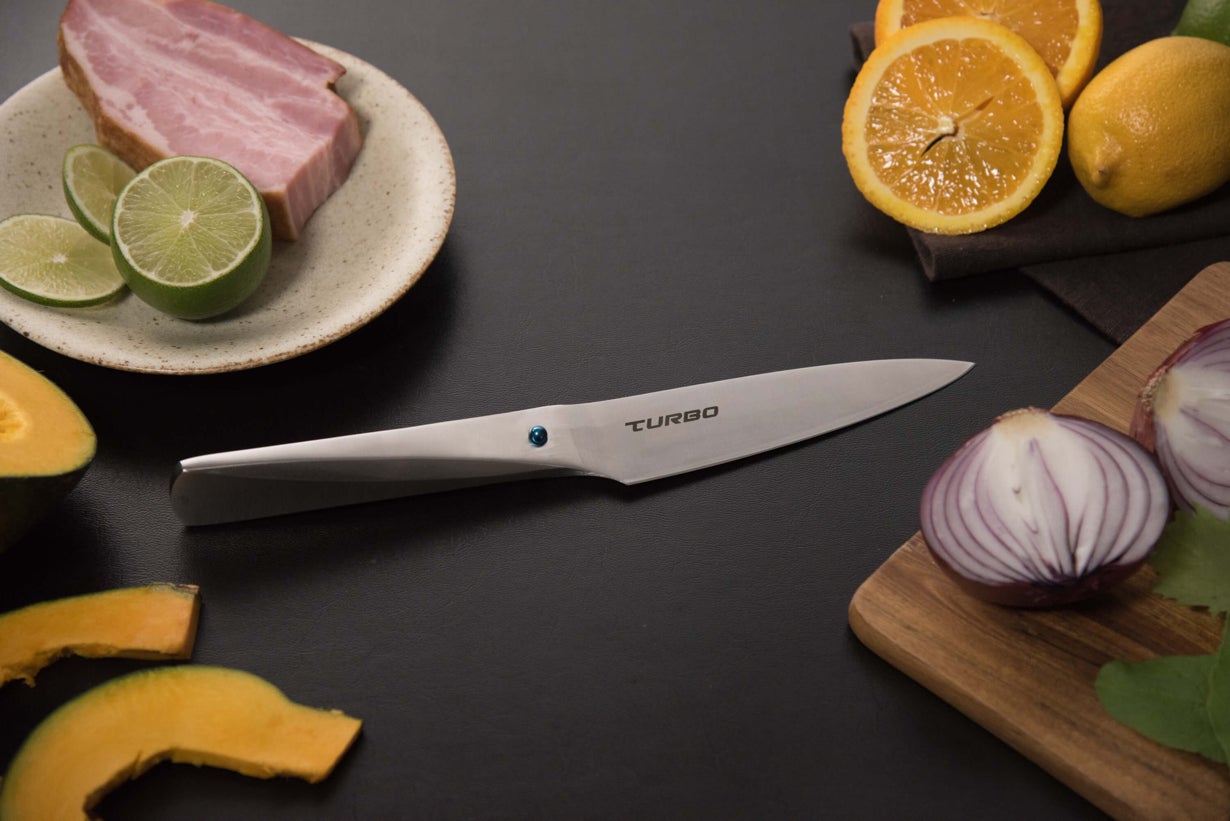世界のミシュランシェフが使う【ポルシェデザイン】の包丁Chroma Turbo
