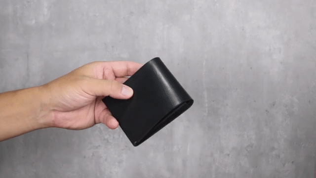 修理無縁のシームレス極薄財布「TEN'I」（ブラック） – Makuake STORE