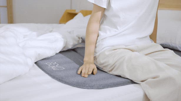 朝までずっと贅沢な睡眠体験を】音と振動で心地よく眠れる｜MindLax