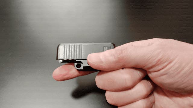 無限リロード】ハンドガンのリロードの爽快感を無限に体験できるフィ