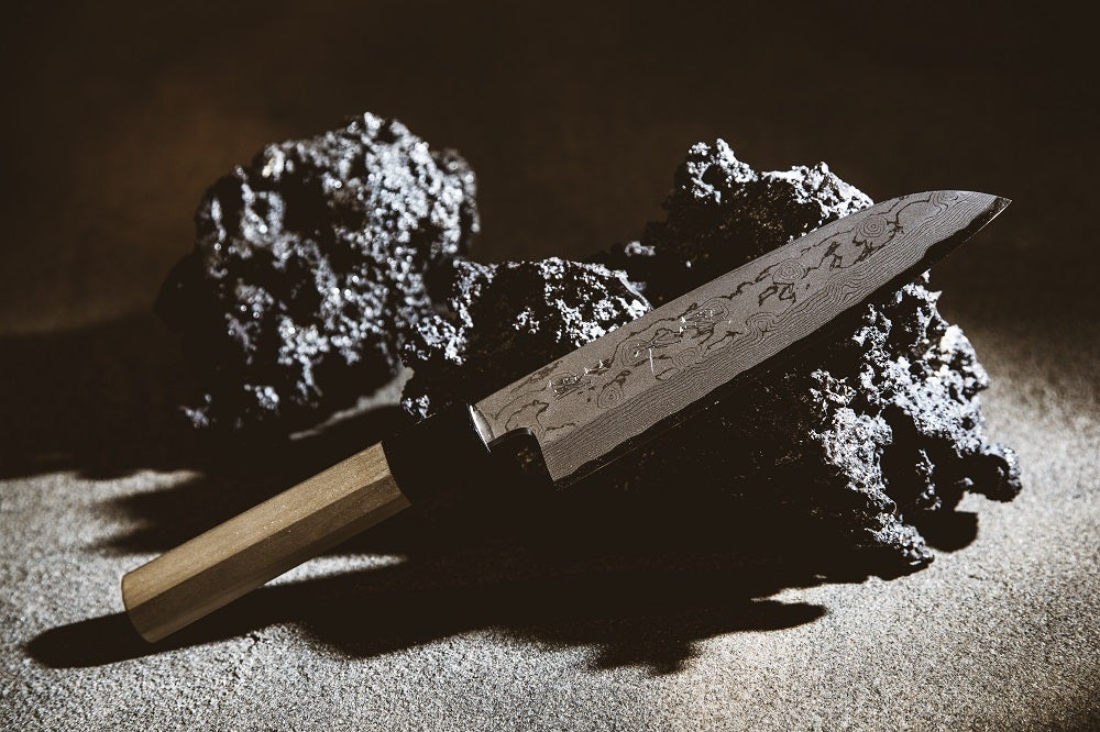 日本刀の原材料「玉鋼」を生み出す。田部家たたら吹き2019年秋季操業