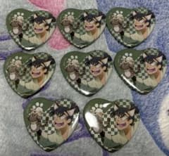 忍たま乱太郎 ナンジャタウン 食満留三郎 ハート缶バッジ - メルカリ