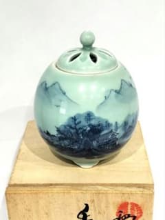❤【新品・未使用】鍋島焼 大秀作 青磁山水 香炉 茶道具 日本製 木箱