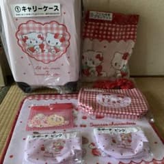 サンリオ当たりくじ リルアラモード キャリーケース＋おまけ付き