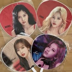 TWICE うちわ 4枚セット モモ サナ ミナ 韓国 K-POP グッズ - メルカリ