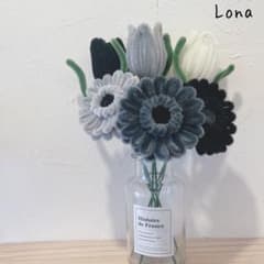 モールフラワー ブーケ 花束 枯れないお花 韓国 黒 灰色 白 13 - メルカリ