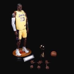 レブロン・ジェームズ 1/6 フィギュア NBA - メルカリ