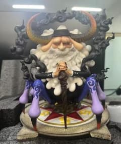 ワンピース M4 サターン聖 ガレージキット ガレキ スタチュー