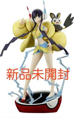 ポケモンセンターオリジナル フィギュア カミツレ&エモンガ - メルカリ