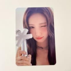 idle アイドゥル ペンライト付属トレカ ミヨン - メルカリ