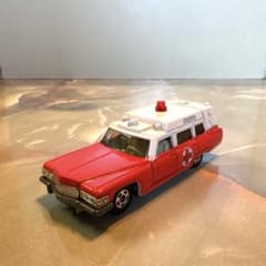 トミカ外国車シリーズ NO.F60キャデラック救急車(アメリカ車)日本製