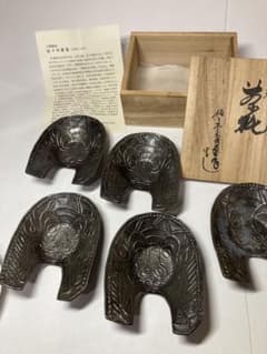 煎茶茶托 佐々木象堂写し 鬼瓦茶托 鋳銅製 5客揃 箱付黄布付 - メルカリ