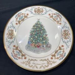 美品】レノックス クリスマスプレート2001 - メルカリ