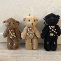 くま 熊 テディベア キラキラ ぬいぐるみ ストラップ 3体セット - メルカリ