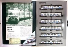 KATO 10-238 富士急行2000系 フジサン特急 - メルカリ