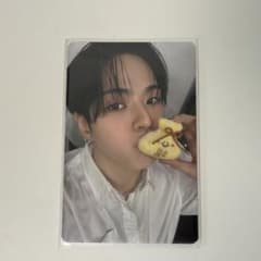 TREASURE ジェヒョク トレカ シーグリ 2026 限定 - メルカリ