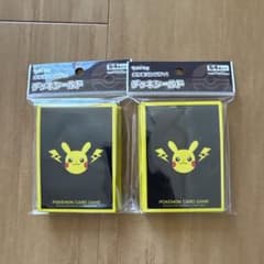 ポケモンカード デッキシールド ピカチュウとかみなり 2個 - メルカリ