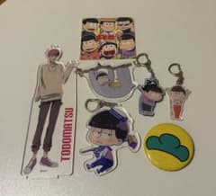 おそ松さん アクリルキーホルダー セット - メルカリ