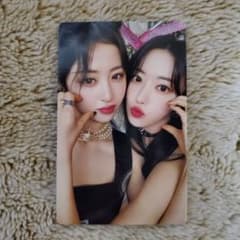 LE SSERAFIM UNFORGIVEN トレカ ユンジン+サクラ - メルカリ