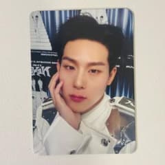 MONSTA X ジュホン ヨントン トレカ - メルカリ