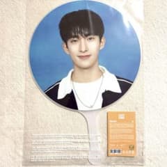 ケレン 2025 ドギョム うちわ SEVENTEEN セブチ - メルカリ