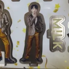 2026年最新】m!lk アクスタ 吉田仁人の人気アイテム - メルカリ