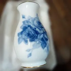 2026年最新】大倉陶園 ブルーローズ 花瓶の人気アイテム - メルカリ