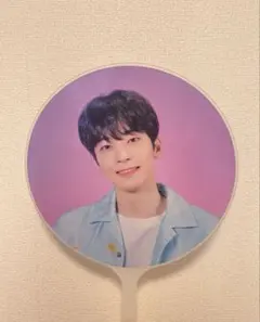 2026年最新】seventeenうちわウォヌの人気アイテム - メルカリ