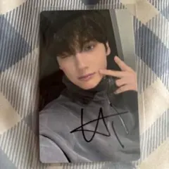 2026年最新】tomorrow x together 直筆サインの人気アイテム - メルカリ