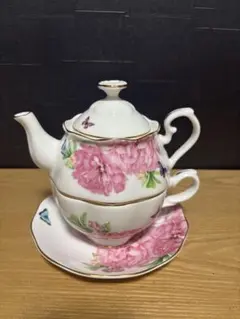 2026年最新】ロイヤルアルバート ティーポットの人気アイテム - メルカリ