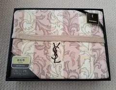 2026年最新】イブサンローラン 綿毛布の人気アイテム - メルカリ