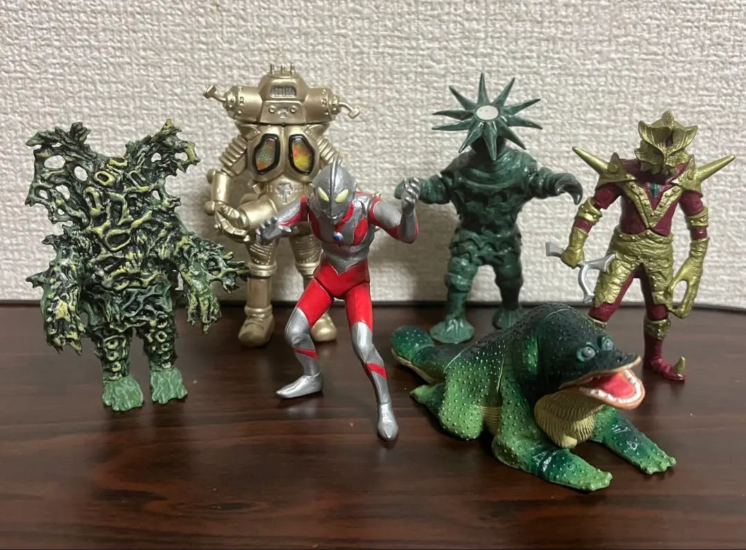 2026年最新】ワイアール星人の人気アイテム - メルカリ