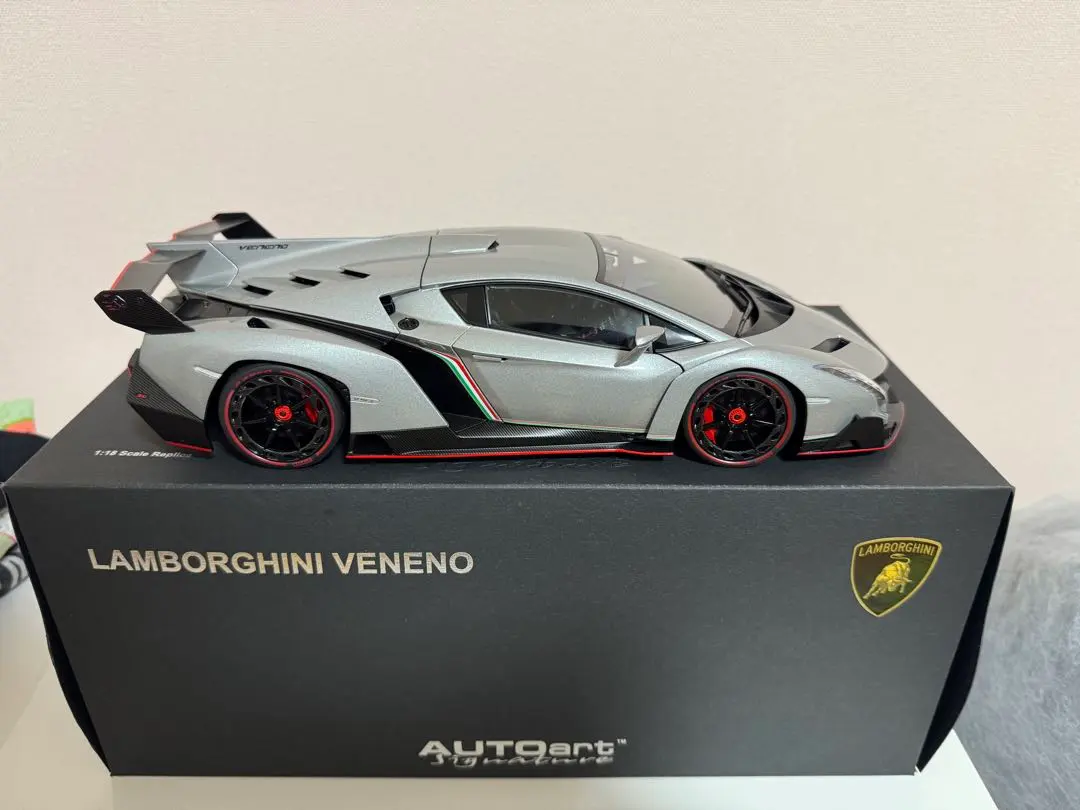 2026年最新】ランボルギーニ ヴェネーノ 1/18の人気アイテム - メルカリ