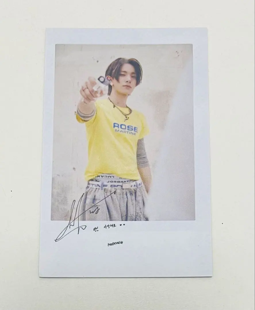 2026年最新】enhypen サイン ポラロイドの人気アイテム - メルカリ