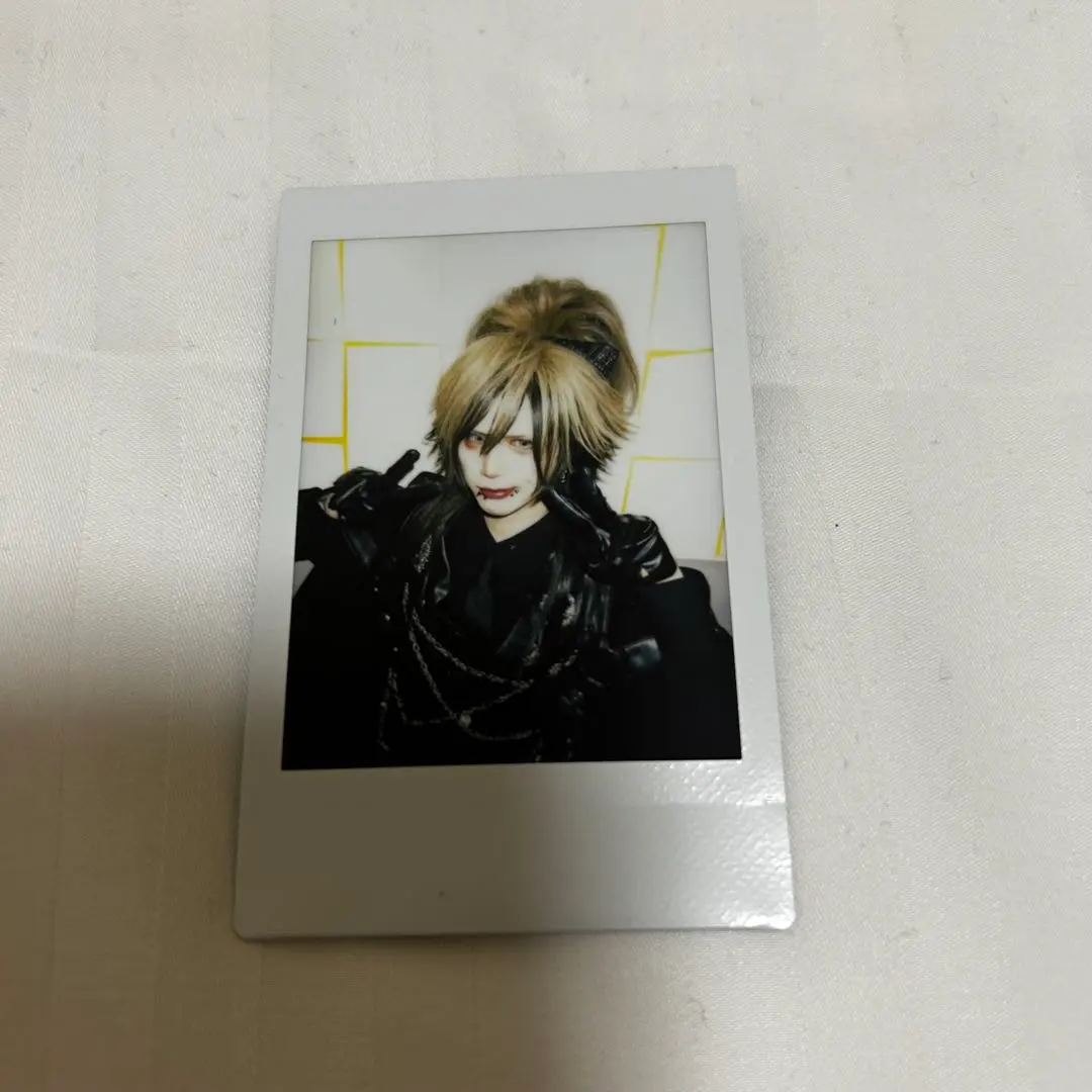 2026年最新】RoyZ 杙凪 チェキの人気アイテム - メルカリ