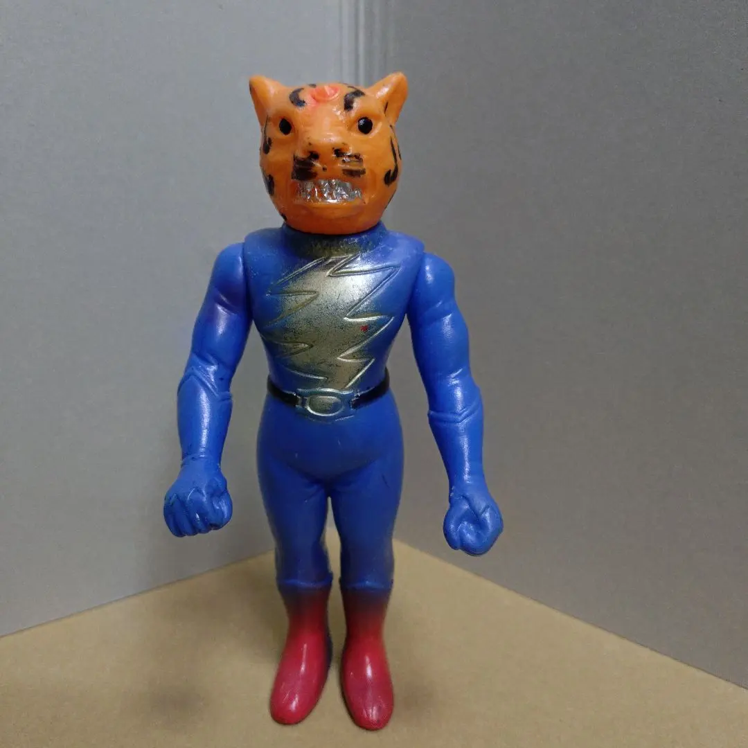 2026年最新】タイガーセブン ソフビの人気アイテム - メルカリ