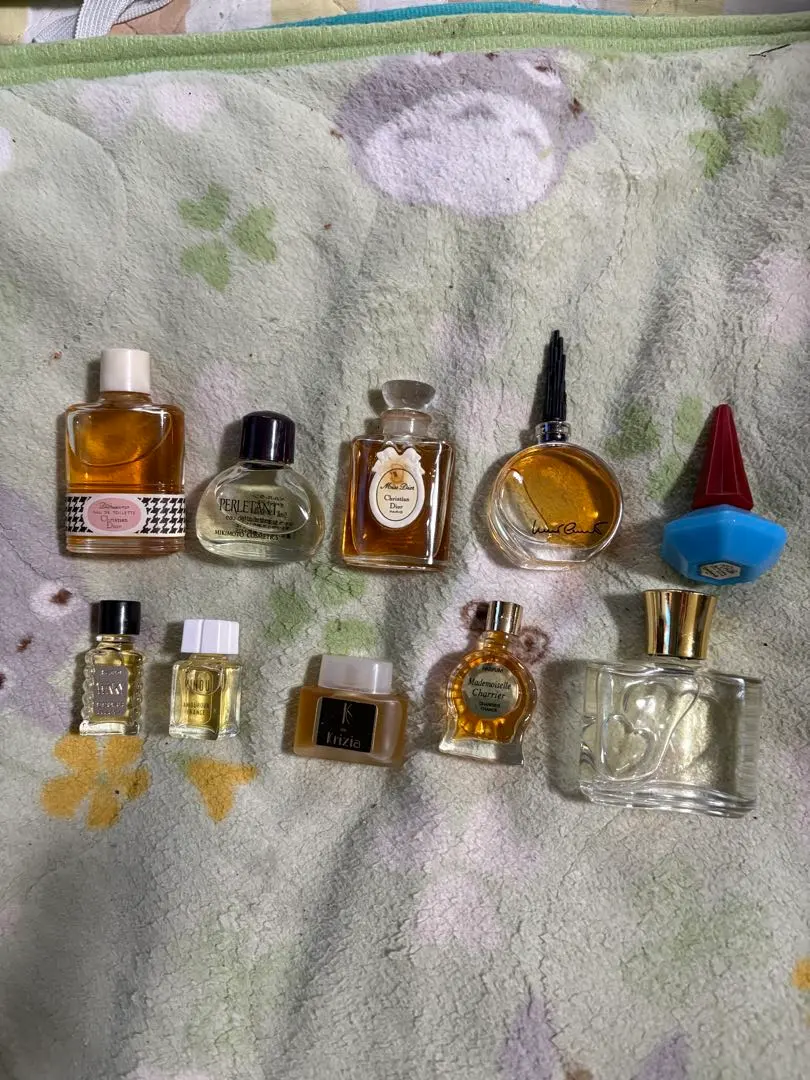 2026年最新】krizia 香水の人気アイテム - メルカリ