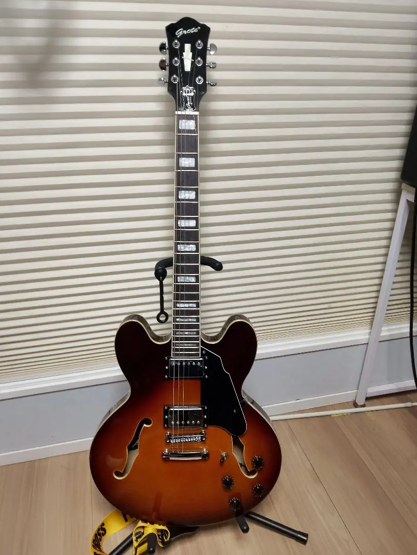 2026年最新】GROTE セミアコの人気アイテム - メルカリ