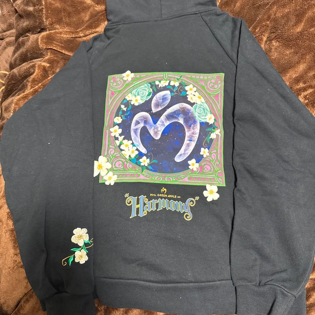 2026年最新】mrs.green apple harmony パーカーの人気アイテム - メルカリ