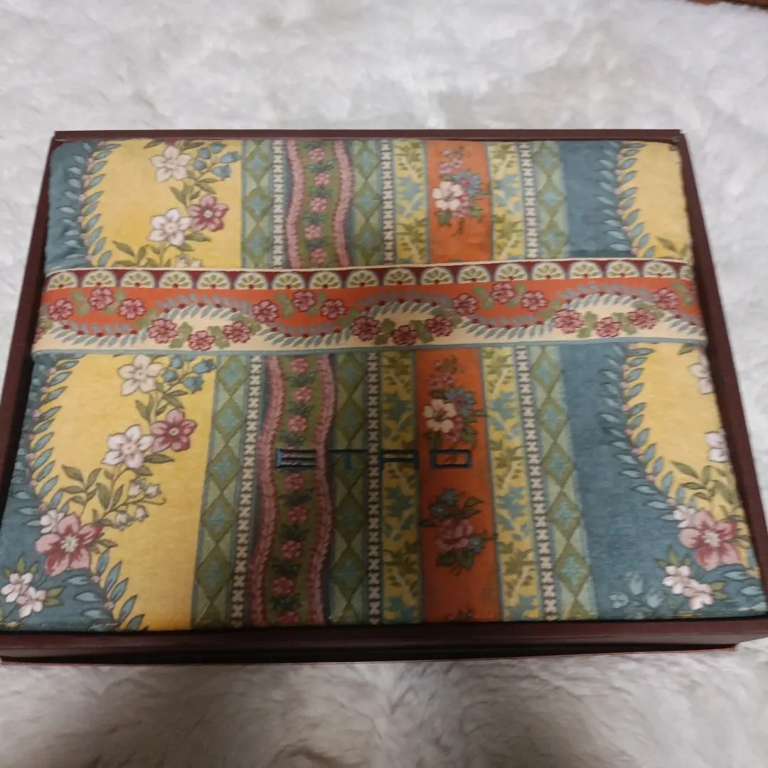 2026年最新】エトロ タオルケットの人気アイテム - メルカリ