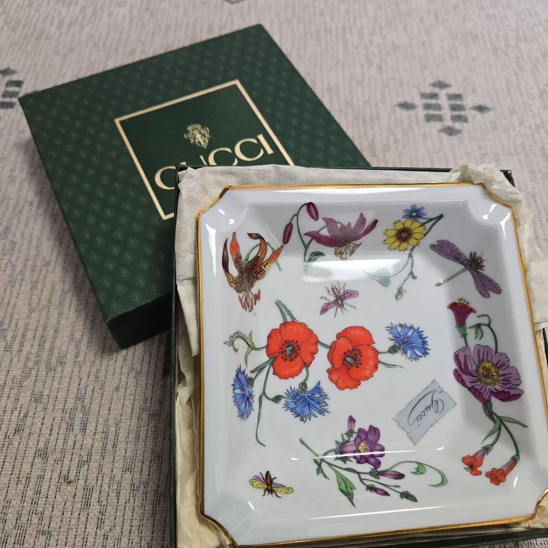2026年最新】gucci 灰皿の人気アイテム - メルカリ