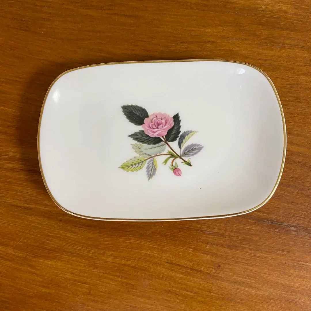 2026年最新】ウェッジウッド ハザウェイローズの人気アイテム - メルカリ