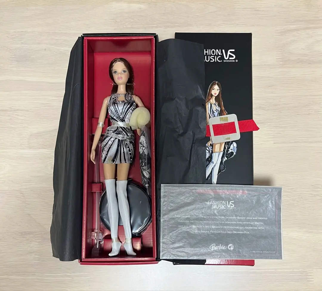 2026年最新】安室奈美恵スカーフの人気アイテム - メルカリ