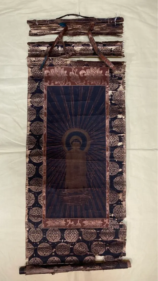 m22793778906_1.jpg?1765954470